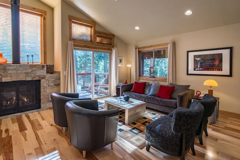 Tahoe Donner Home by RedAwning - Image 1