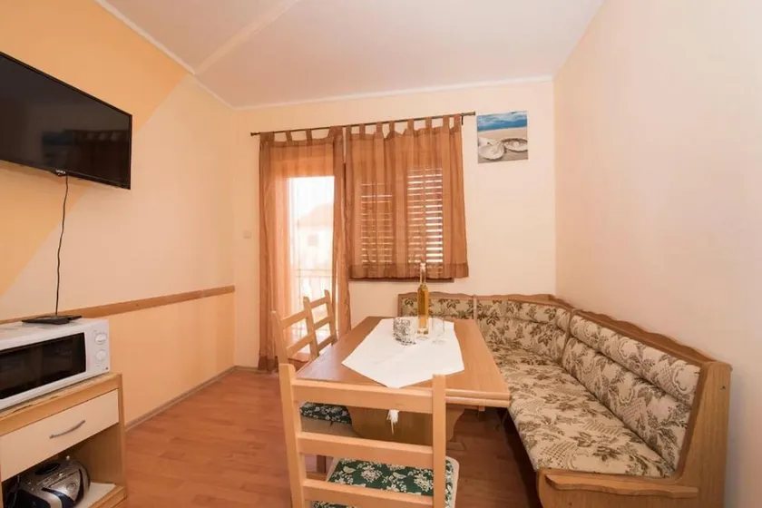 Apartments Anic - Image 1
