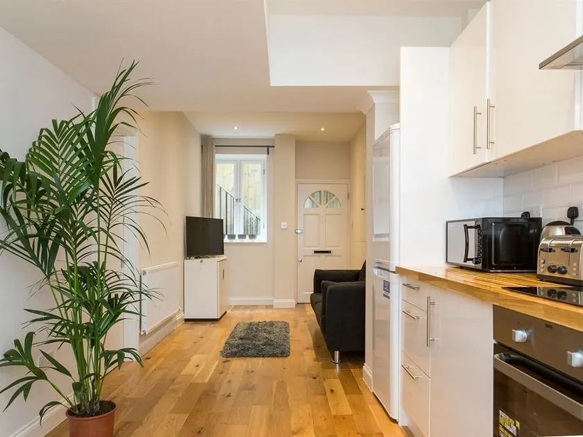 Luxton Homes Mayfair - Image 1