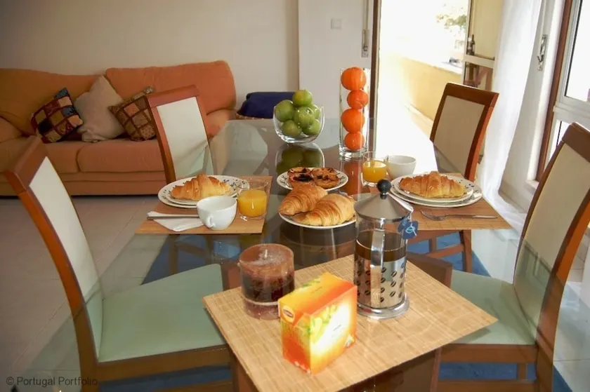 Cascais Apartment - Image 1