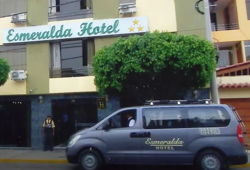 Hotel Esmeralda - Image 1