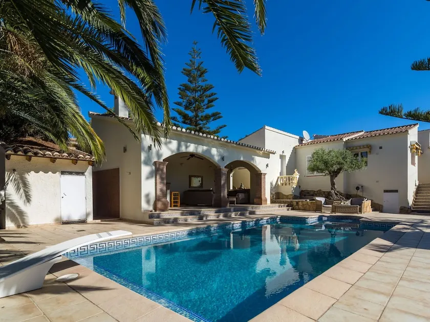 Fantastic Villa in Moraira With Swimming Pool - Image 1