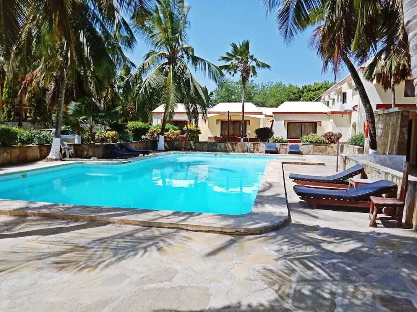 Glory Holiday Resort - Image 1
