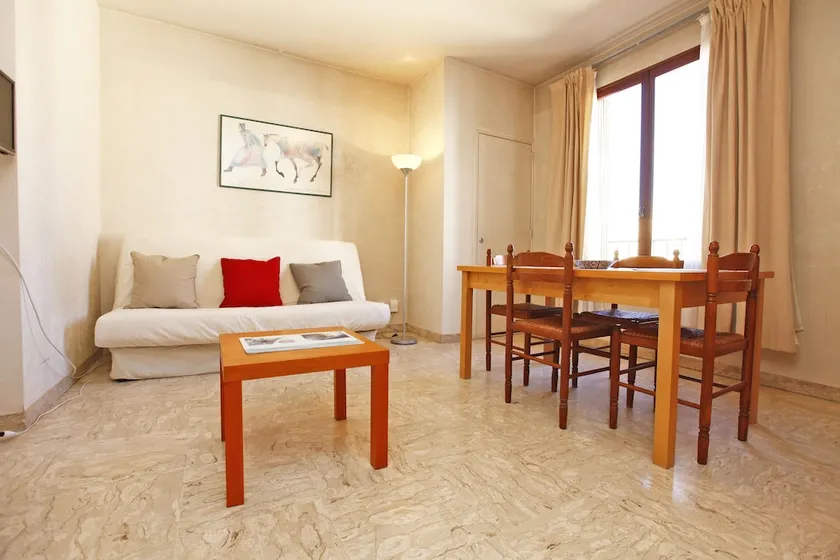 Grand Studio 30m² en Centre-ville a Nice - Image 1
