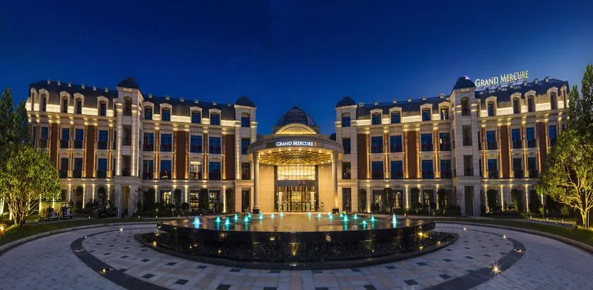 Grand Mercure Zhengzhou West - Image 1