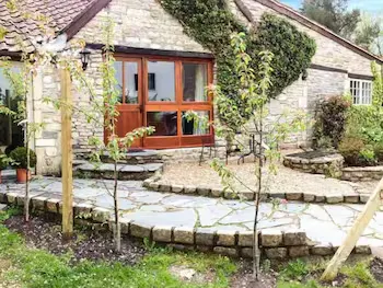 The Aylesbury Cottage - Image 1