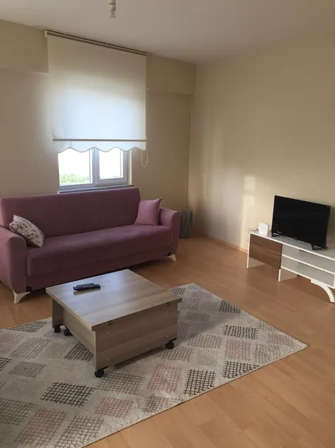 Act Home's - Image 1