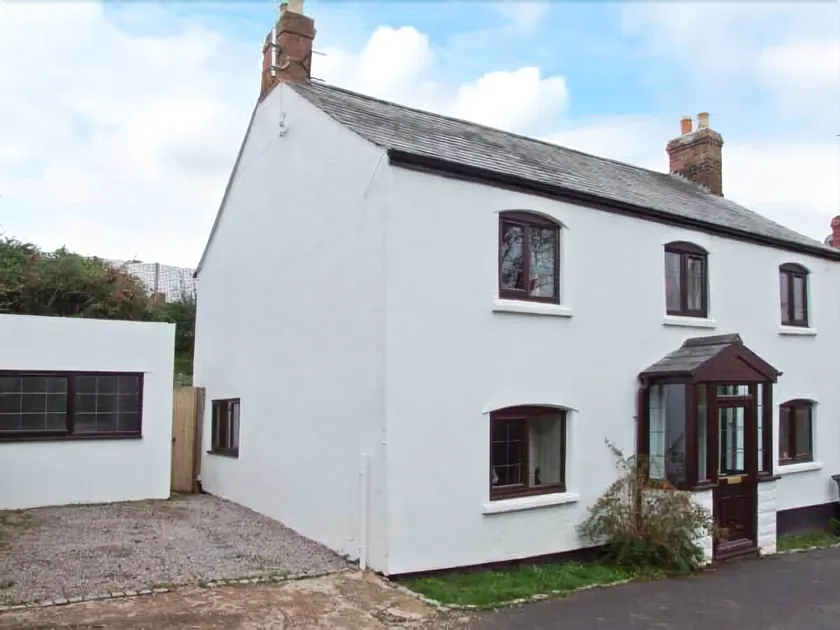 Orchard Lea - Image 1