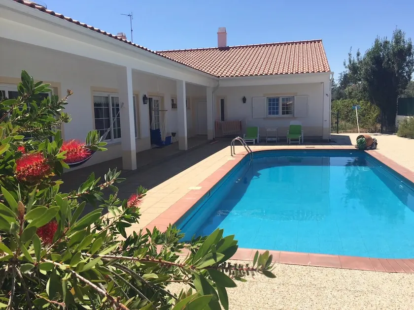 Villa With 3 Bedrooms in Praia do Ribatejo, With Private Pool and Wifi - Image 1