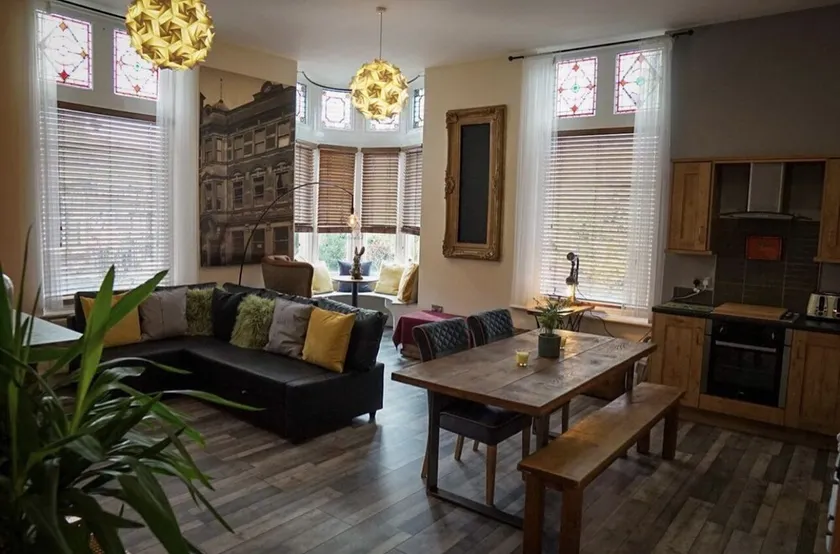 Inviting 2-bed Apartment in Matlock Sleeps 6 - Image 1