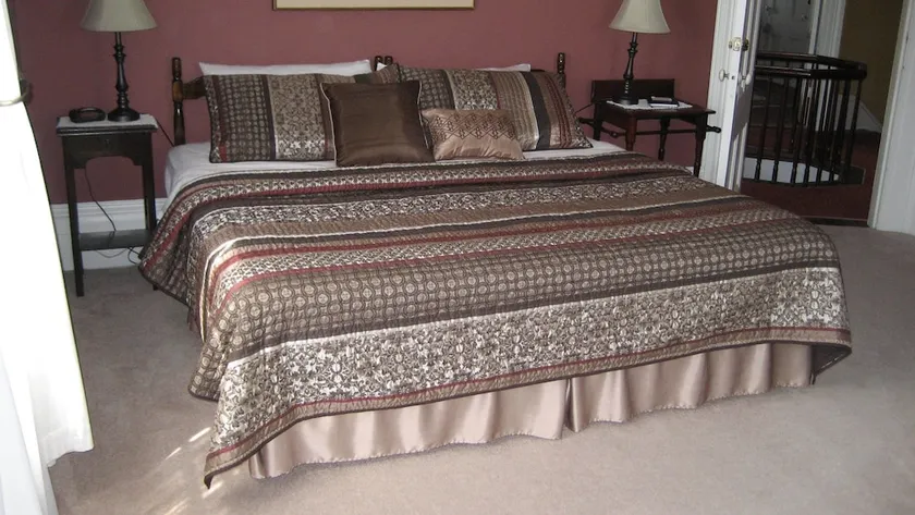 Morton House Inn - Image 1