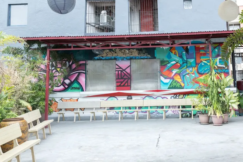Lokal Hostel - Image 1