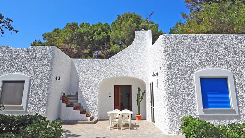 Villa Marechiaro - Image 1