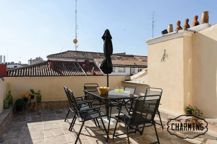Charming Argensola Center - Image 1