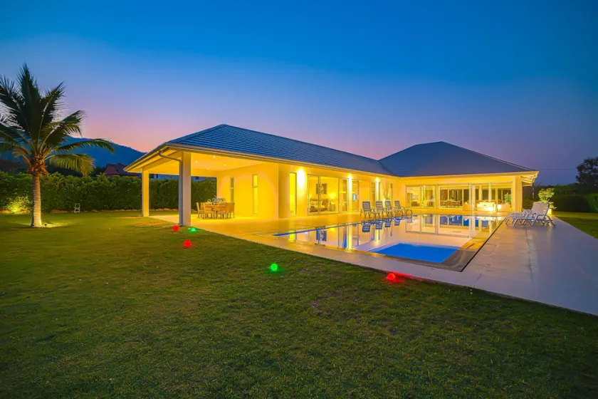 Luxury Modern 4 BR Pool Villa - PH111 - Image 1