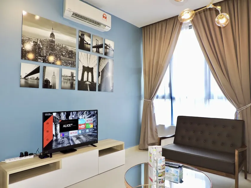 KL Gateway Premium By Sleepy Bear - Image 1