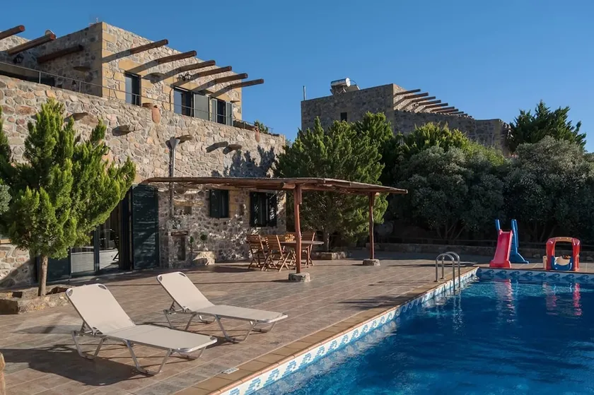 Villa Kimothoe is a Luxury Villa. It Overlooks Livadia bay on the Western Crete - Image 1