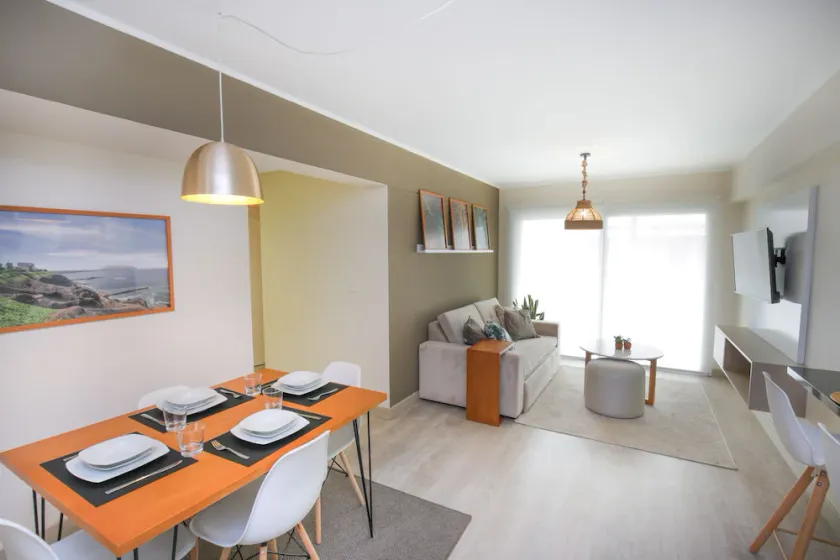 Trendy Host MID Miraflores - Image 1