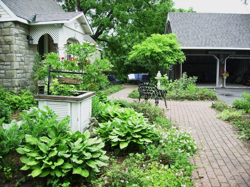 Prince of Wales Bed and Breakfast - Image 1