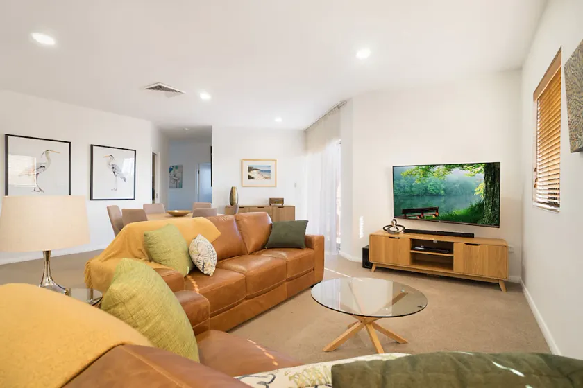 Beau Monde Apartments Newcastle - Boulevard Apartments - Image 1
