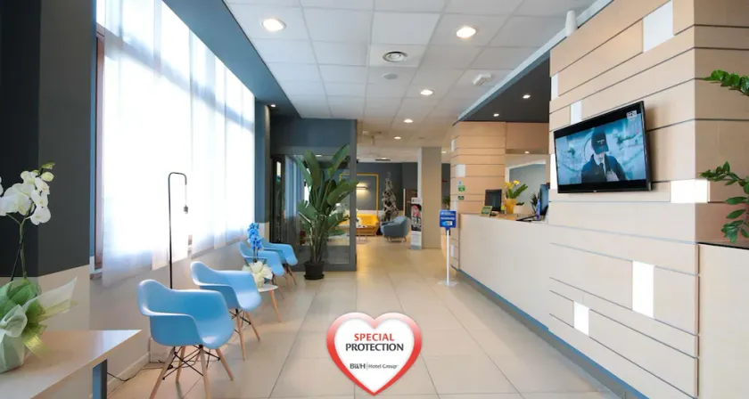 Best Western Hotel Cristallo - Image 1