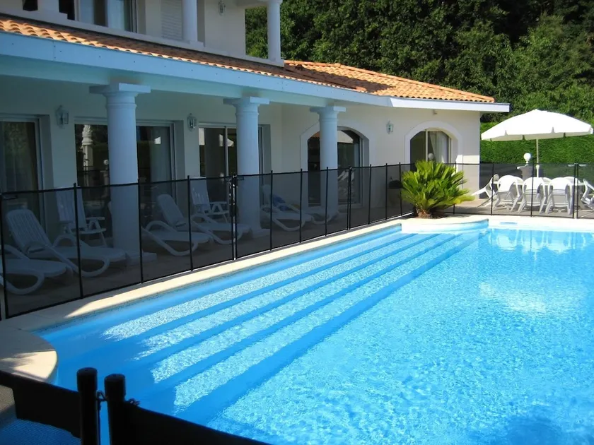 Mansion With in Tarnos With Private Pool Enclosed Garden - Image 1