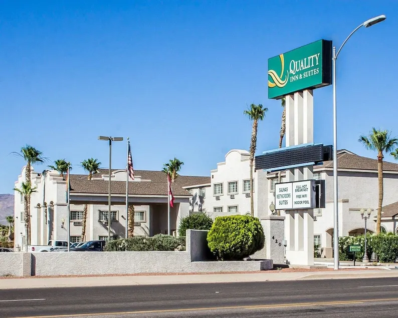 Baymont by Wyndham Safford - Image 1