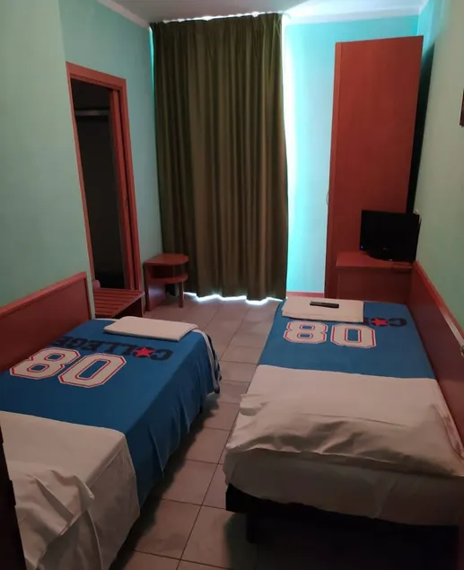 Hotel Blue Moon B&B - Image 1