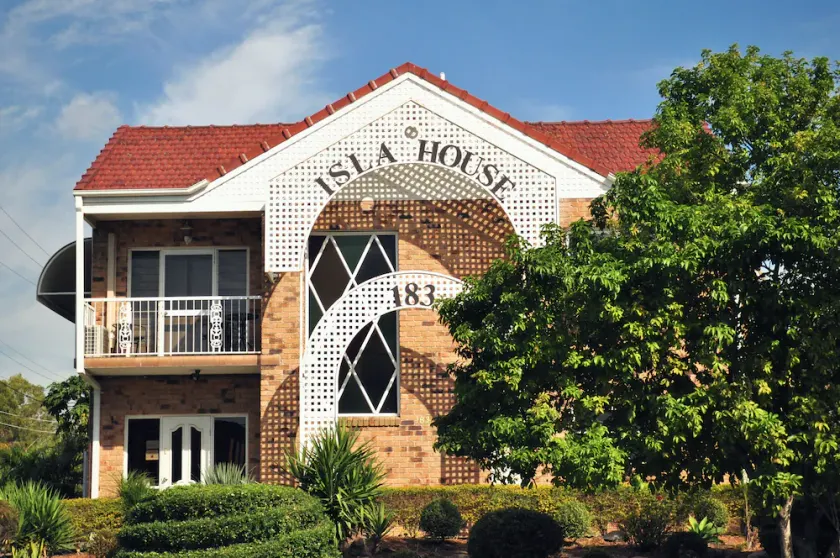 Isla House Greenslopes - Image 1