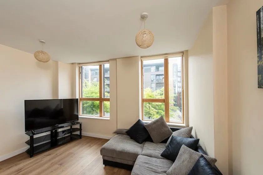 Amazing Central 2 Bed Flat - Northern Quarter - Image 1