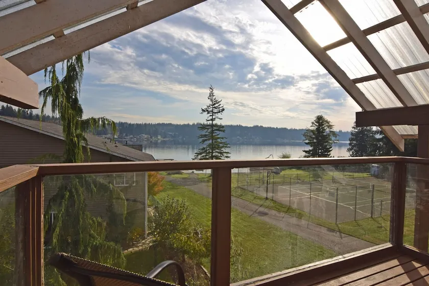 Lakefront Luxury on Goodwin Lake by RedAwning - Image 1