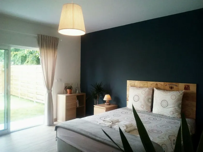 Hotes De Saint Emilion - Image 1
