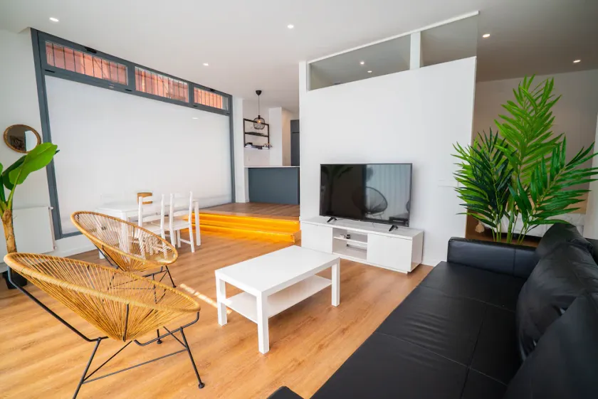 Madrid SmartRentals Puerta del Sol - Image 1
