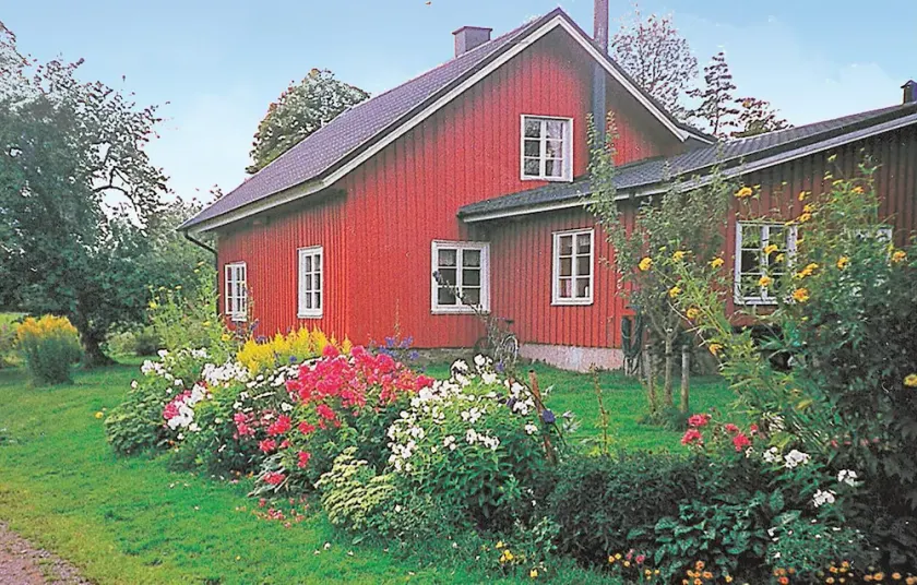 Awesome Home in Ed With 4 Bedrooms and Wifi - Image 1