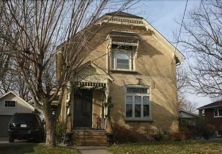 The Gregory Bed and Breakfast - Image 1