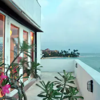 Mamas Coral Beach Hotel - Image 1