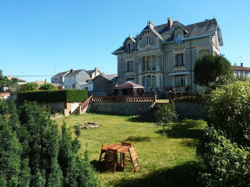 La Villa Bleue De Mauleon - Image 1