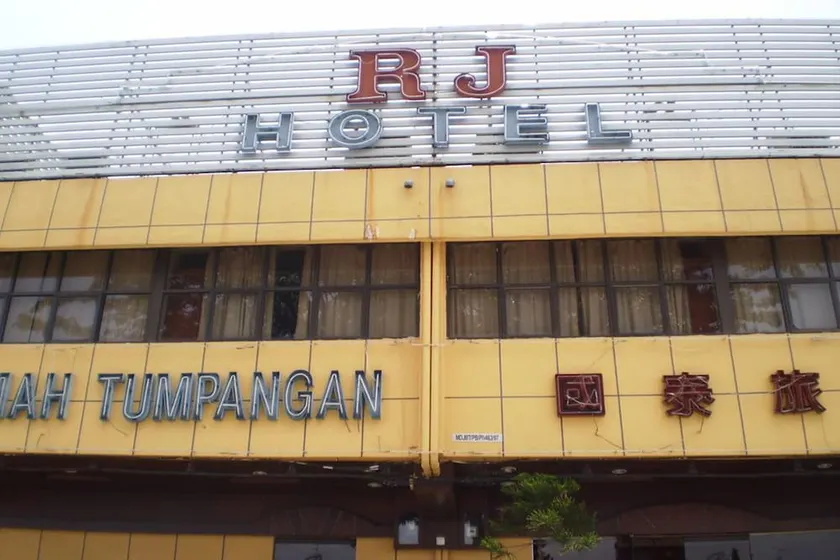 RJ Hotel Skudai - Image 1
