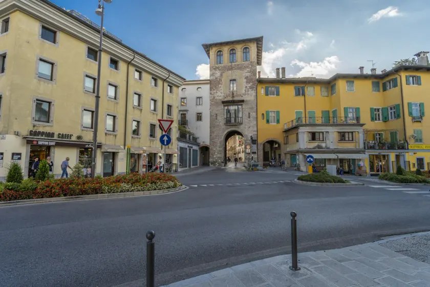 Ricasoli Garden Modern Apartment - Image 1