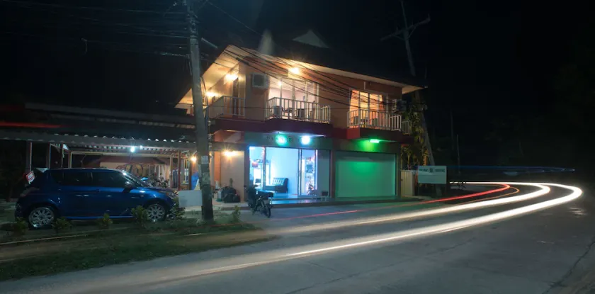 Plan B Hotel - Image 1