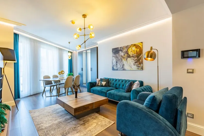 Stylish Flat Near Trendy Attractions in Beyoglu - Image 1