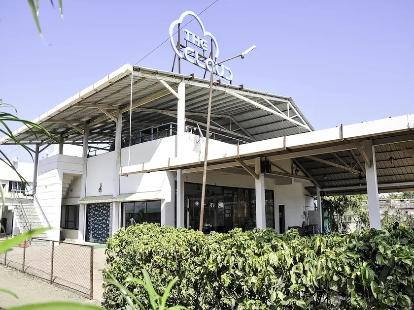 The Cloud Hotel and Resorts by OYO Rooms - Image 1