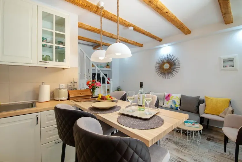 Loggos Couple Suite by Konnect - Image 1