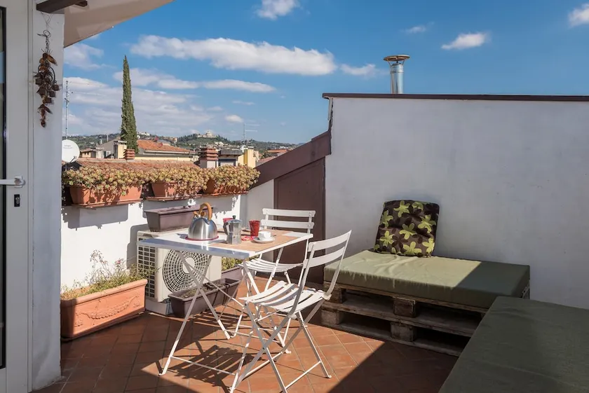 Flats4Rent Chiara - Image 1