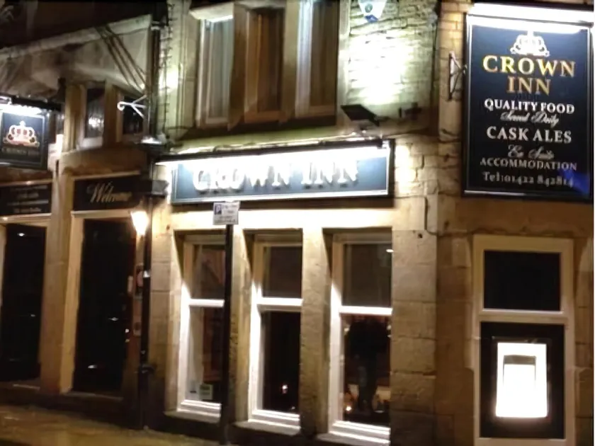 Crown Inn - Image 1