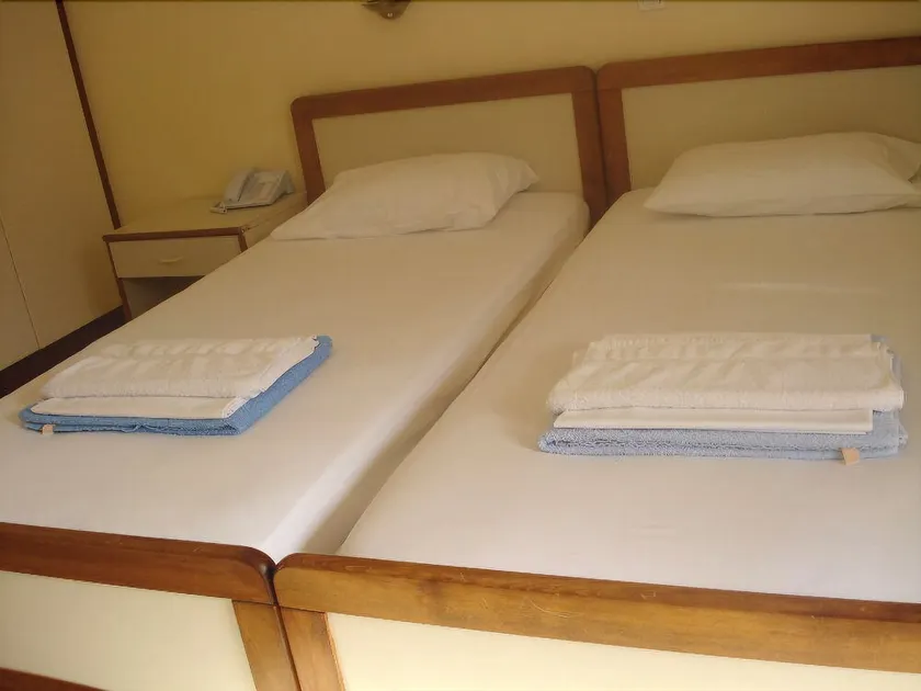 Ionis Hotel - Image 1