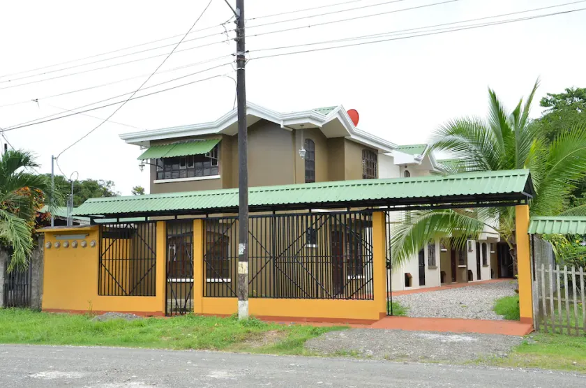 Apartmentos Herrera - Image 1