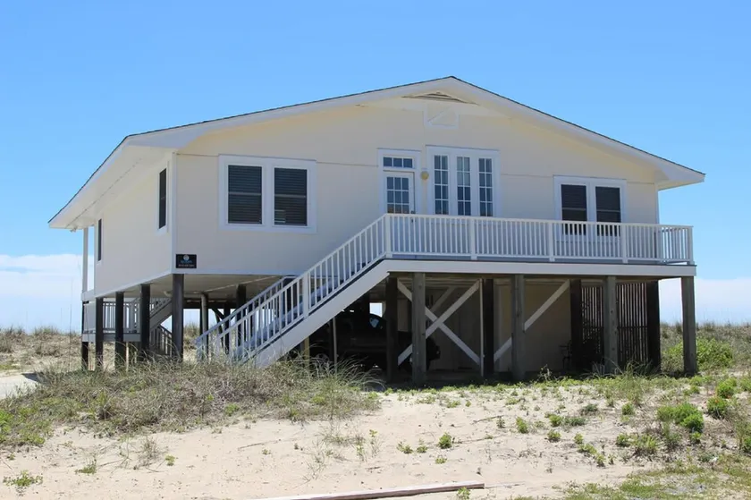 Sundance Cottage by Sea Scape Properties - Image 1