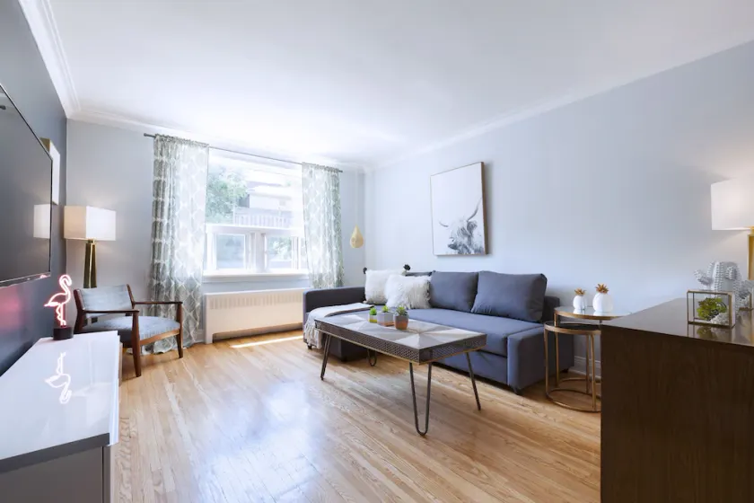 Bright 4-Bedroom in Forest Hill - Image 1