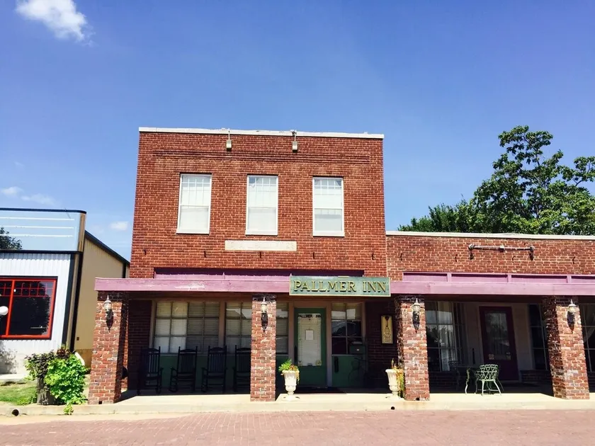 The Pallmer Inn - Image 1